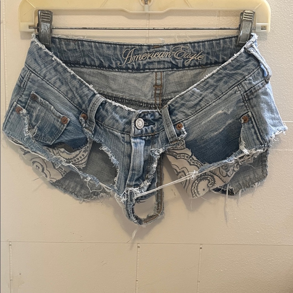 American Eagle Outfitters Light Blue Distressed Jean Shorts
